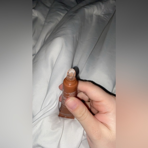 Summer Fridays Lip Balm in ‘Iced Coffee’ - Picture 2 of 4